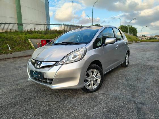HONDA FIT 1.4 LX 16V FLEX 4P AUTOMÁTICO HONDA FIT 1.4 LX 16V FLEX 4P AUTOMÁTICO